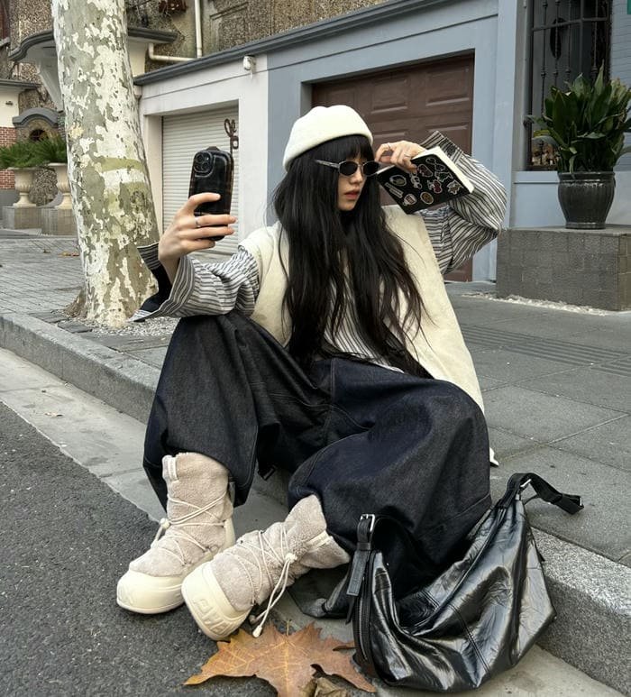 Soft shadow effect cool dp for girls