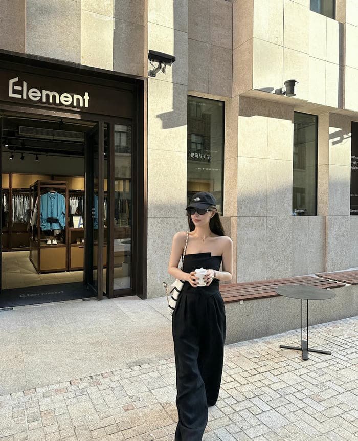 Street style cap girl dp portrait vibe