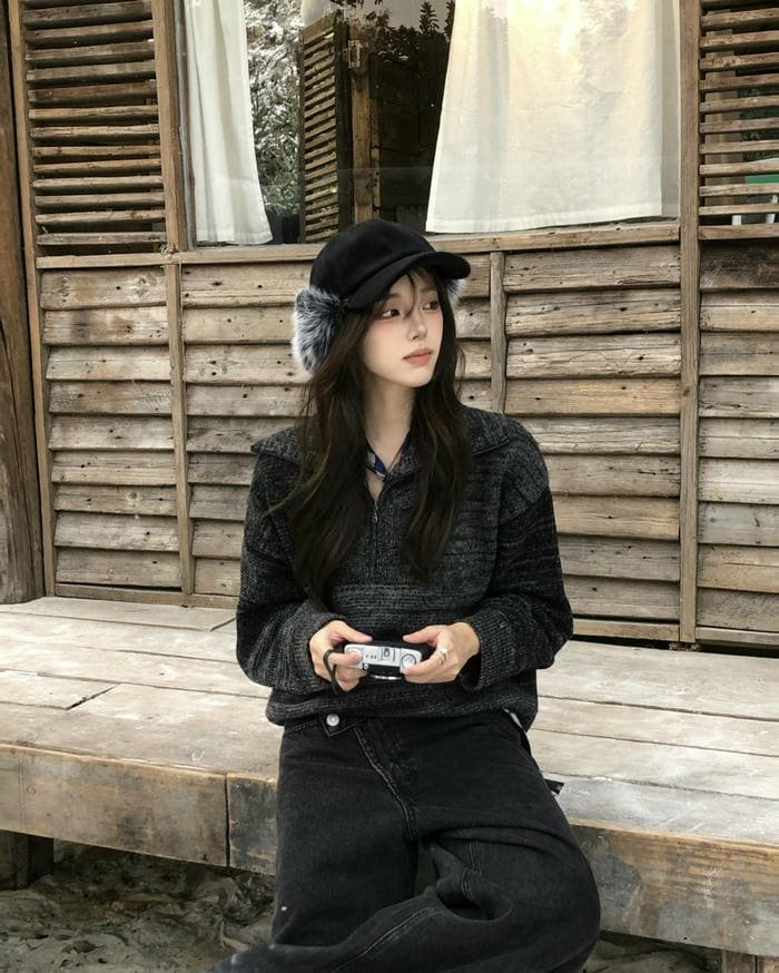 Urban breeze around cap girl dp