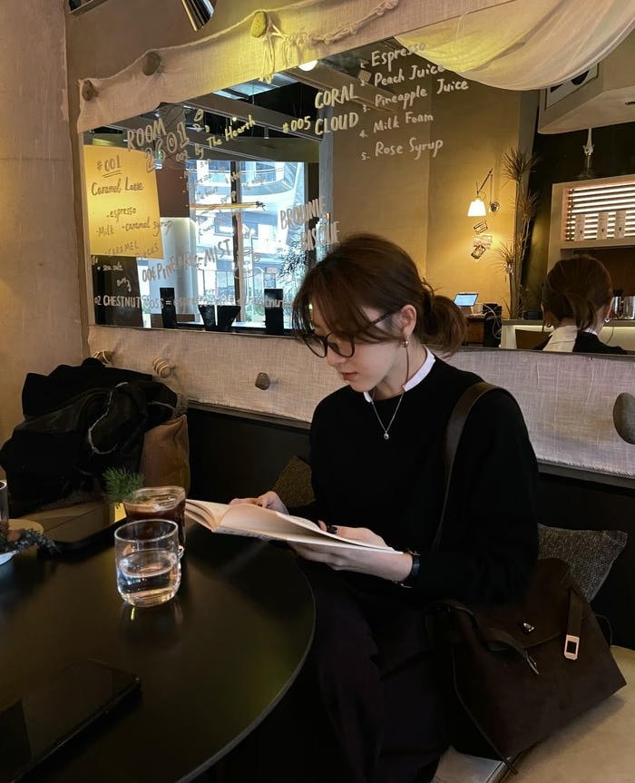 bright face profile picture girls looks lovely