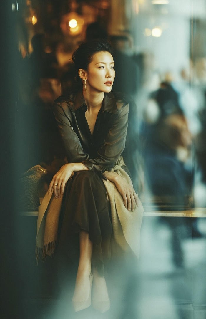 broken silence wraps around alone dp for girls