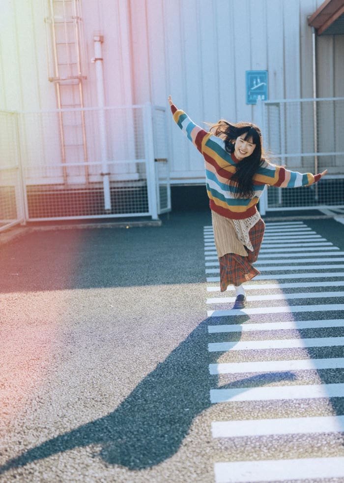 carefree laughter marks happy girl dp