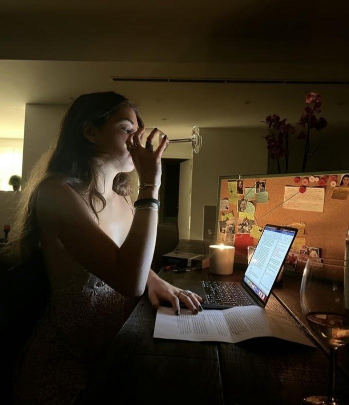coffee desk study girl dp moment