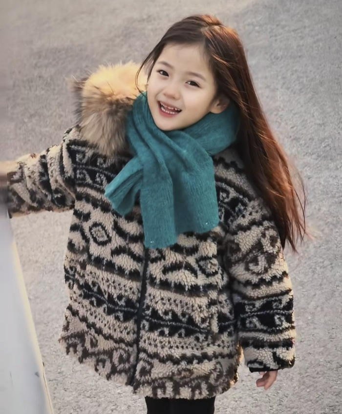 cute chubby baby girl dp style