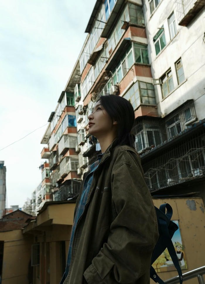 cute mood profile picture girls full of love