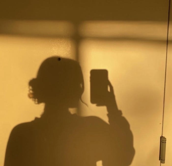 dark contour shadow girl dp elegance