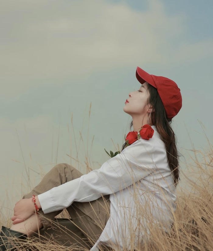 dark nights hold trembling alone dp for girls