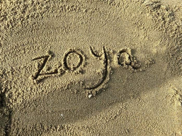 dreamy aesthetic zoya name dp sea