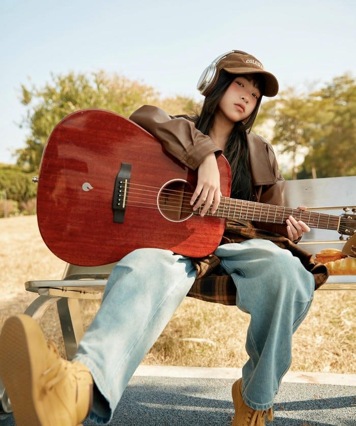 girl dp holding guitar gentle aesthetic vibe
