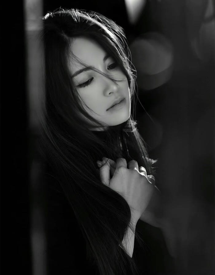 girls dp sad night silence photo