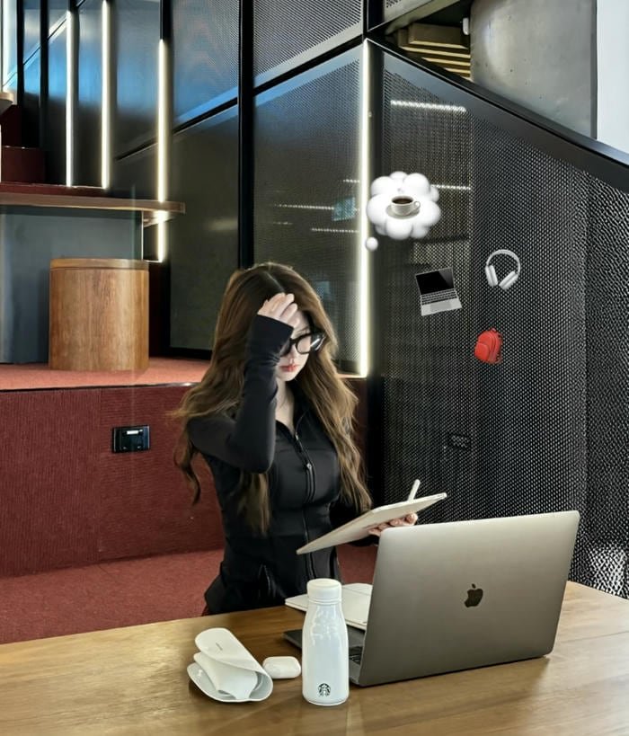 knowledge seeker study girl dp look