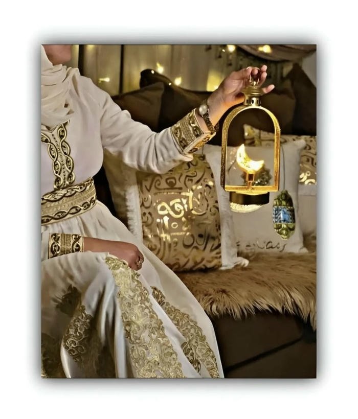 peaceful crescent ramadan dp for girls