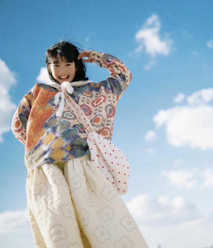 positivity shines through happy girl dp