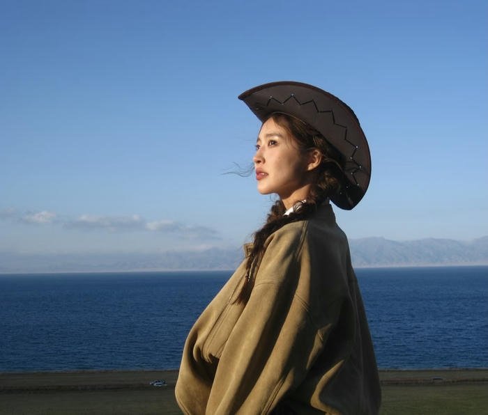 pretty look profile picture girls super cute