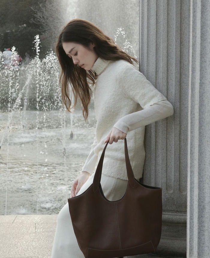 pure smile profile picture girls looks pretty