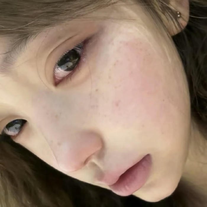 sad dp girls facing empty nights