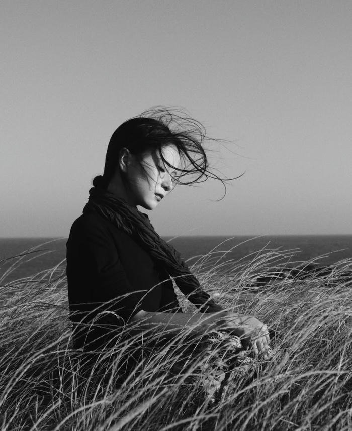 sad vibes fill alone dp for girls