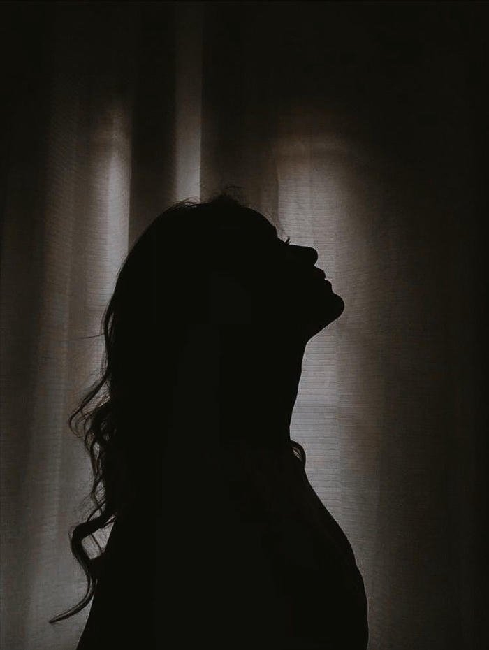 stillness shadow girl dp aesthetic vibe