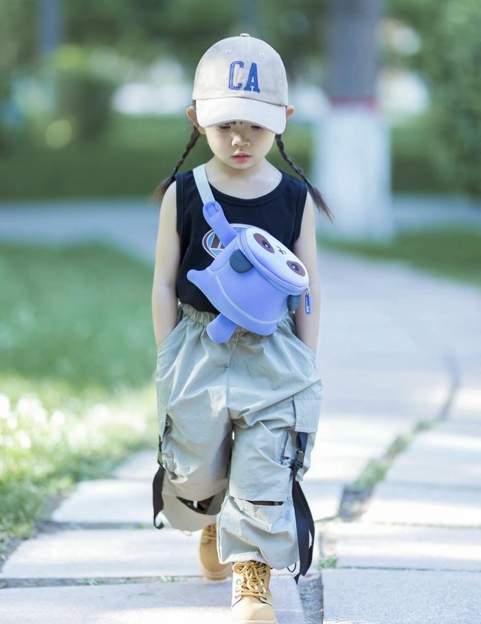 stylish cute baby girl dp smile