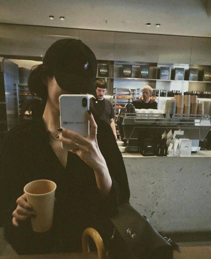 sweet charm profile picture girls looks lovely