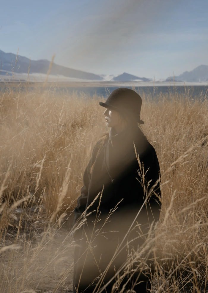 warm glow profile picture girls looks cute