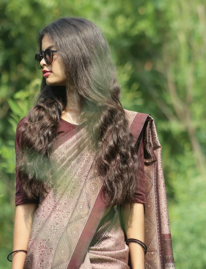 warm hues flatter saree girl dp