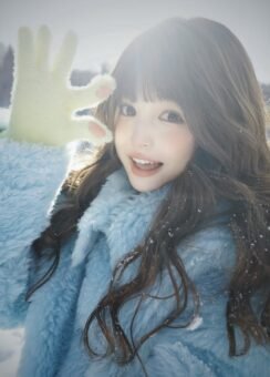 155+ Cute Happy Girl DP photos full of joy and sweet smiles - Featured post in Girls