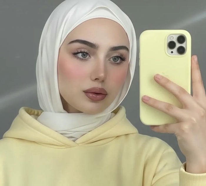 Cool filter muslim girl dp image