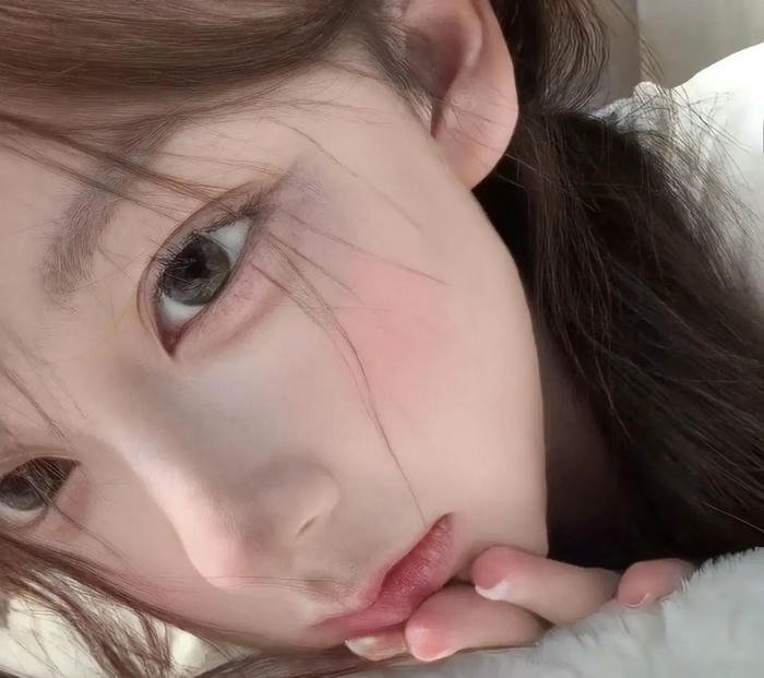 beautiful girl eyes pic dp image