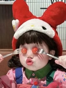 295+ Funny DP for Girls Cartoon Style, Memes & Comedy Pics