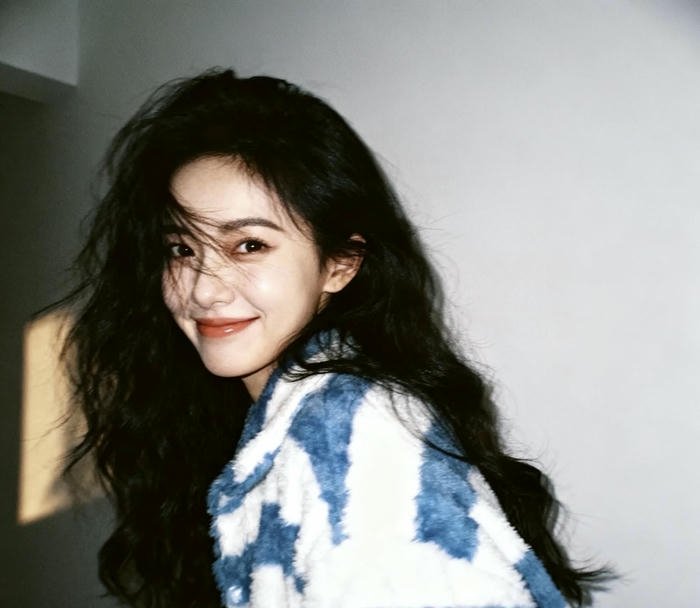 cute profile dp for stylish girl