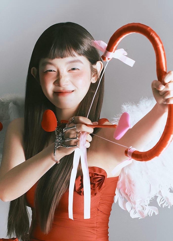 modern attitude dp for girls fashion