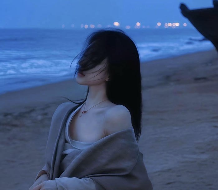 natural smile girl profile dp photo