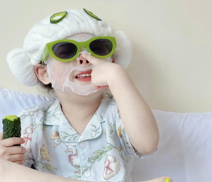 trendy profile funny dp for girls