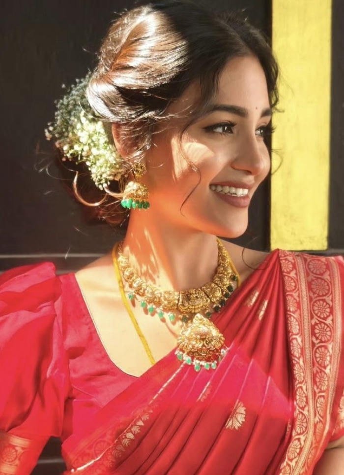 Elegant Marathi girls dp hd image