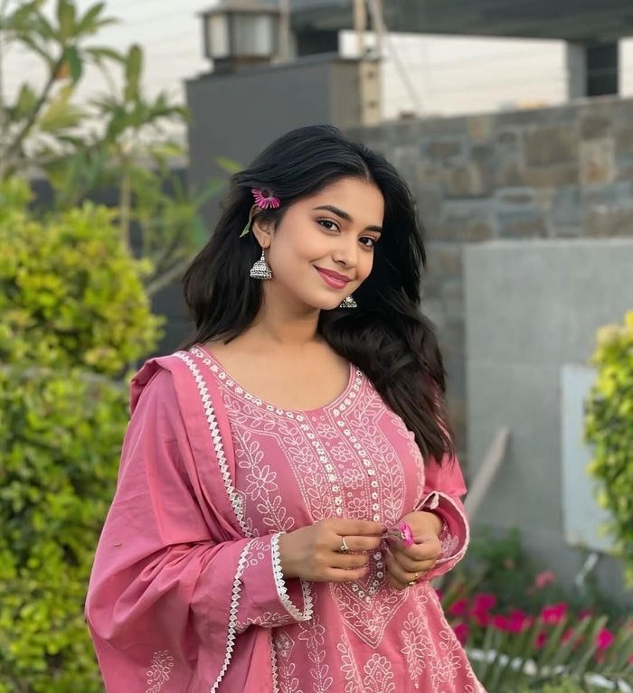 Marathi girls dp hd wallpaper image