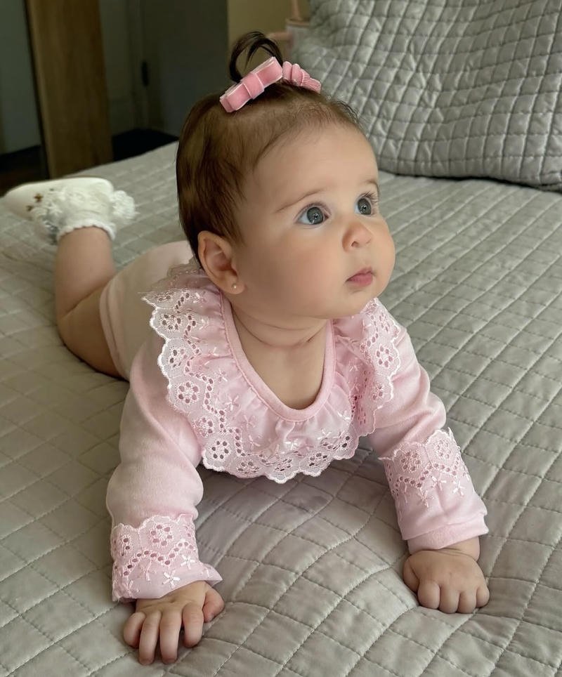 Baby love cute baby girl pic dp warm happy feel