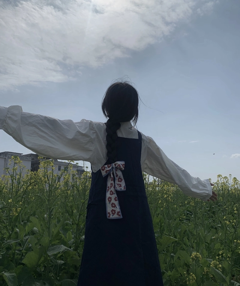 Backlight glow alone girl images for whatsapp dp