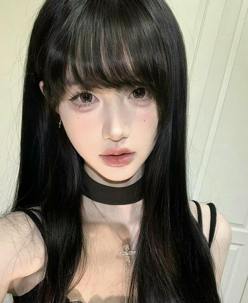 Beautiful girl for dp pic glowing soft skin tone