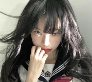 Beautiful smile girl whatsapp dp image charming energy