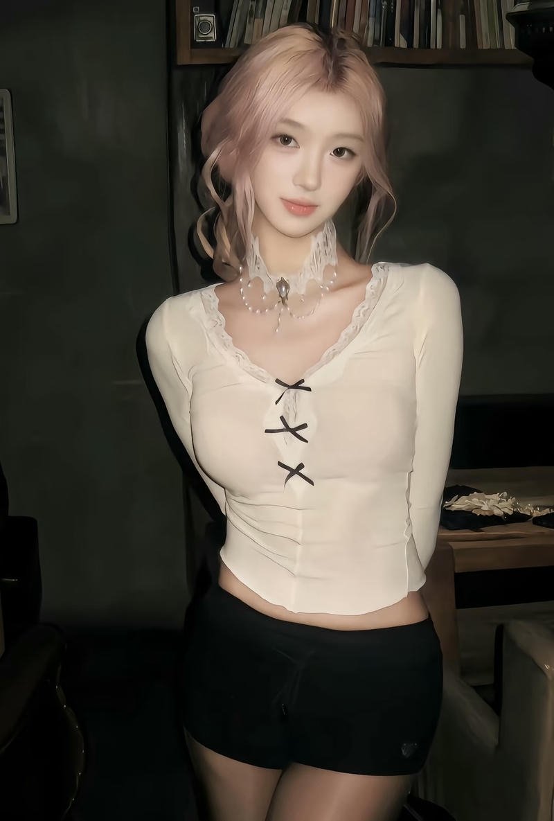 Bright clear vibe happy mood girls dp hd