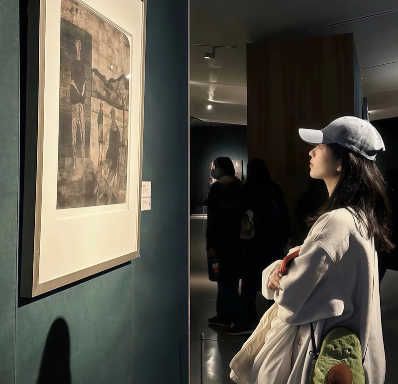 Broken soul alone sad girl dp dark aesthetic mood