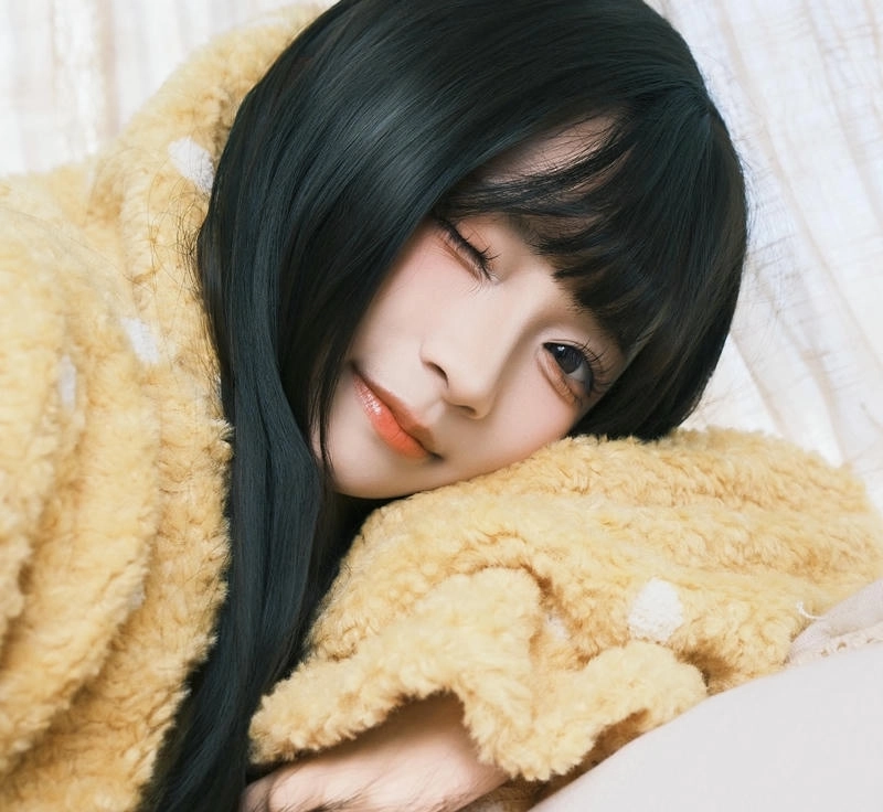 Calm girl whatsapp dp image peaceful relaxing energy