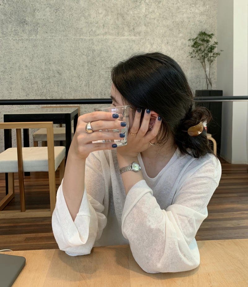 Camera hide hidden face dp for girls candid vibe