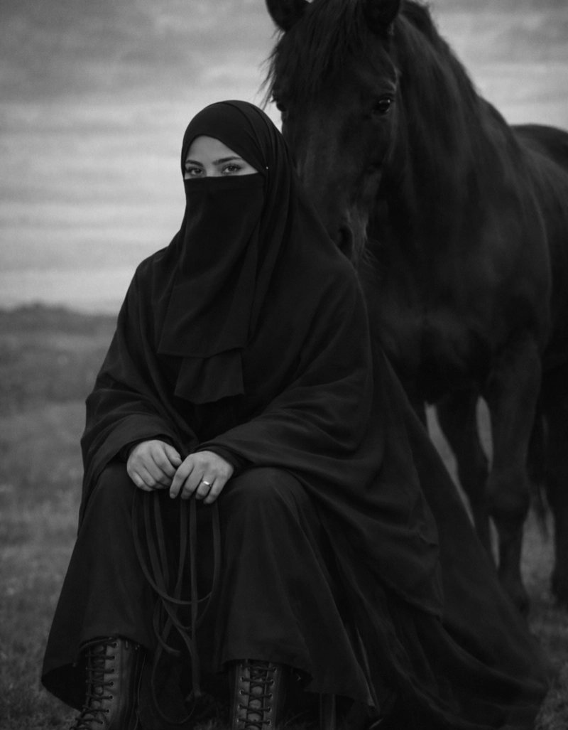 Chic hijab fashion dp for islamic girl modern look