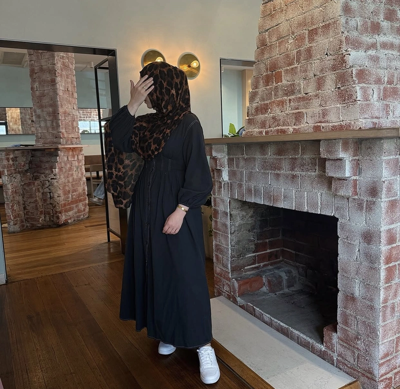 Cute hijab look dp for islamic girl sweet vibe