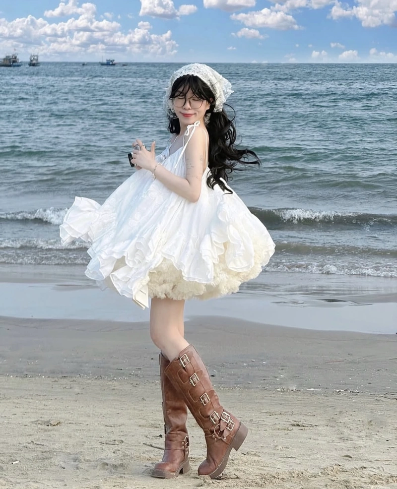 Cute selfie girls images for dp soft smile vibe