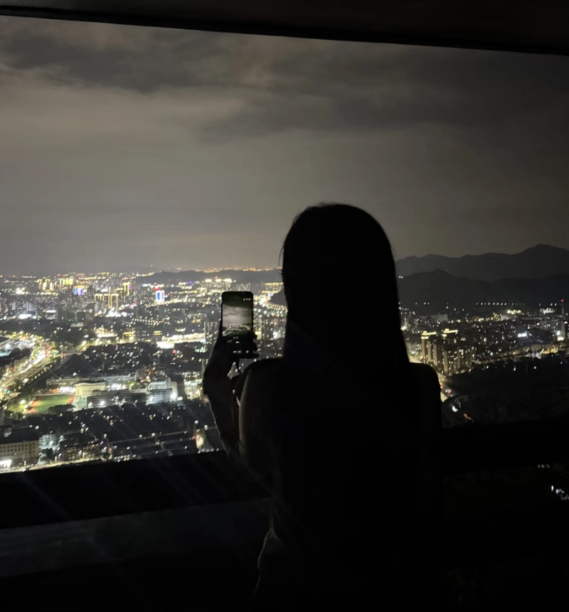 Dark night aesthetic alone girl images for whatsapp dp deep feel