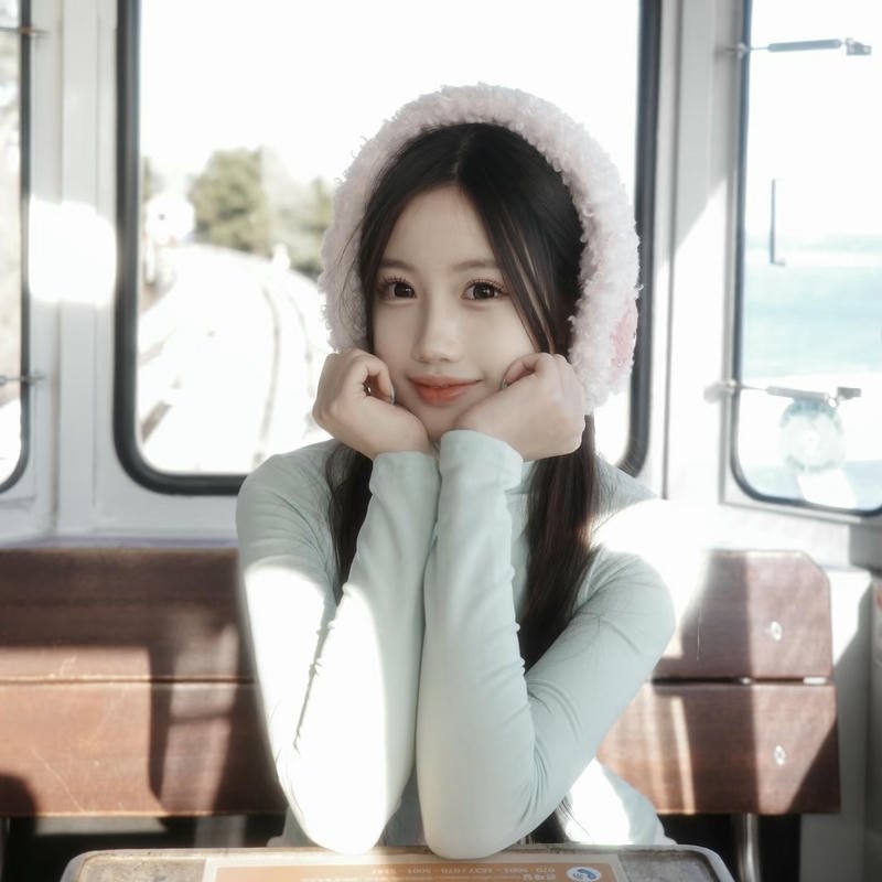 Dreamcore girl portrait soft blur fantasy aesthetic