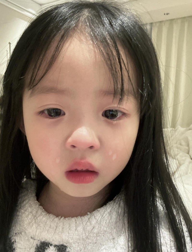 Dreamy sad baby girl dp soft blur emotional mood